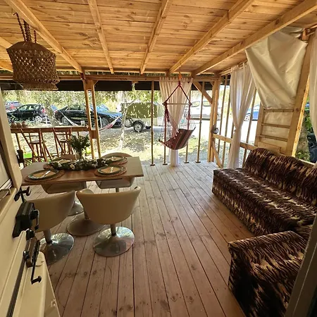 каравана бамбоо Campsite Sozopol